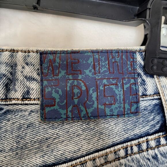We The Free My Own Lane Distressed High Rise Acid Wash Jeans Size 24 - Picture 6 of 12